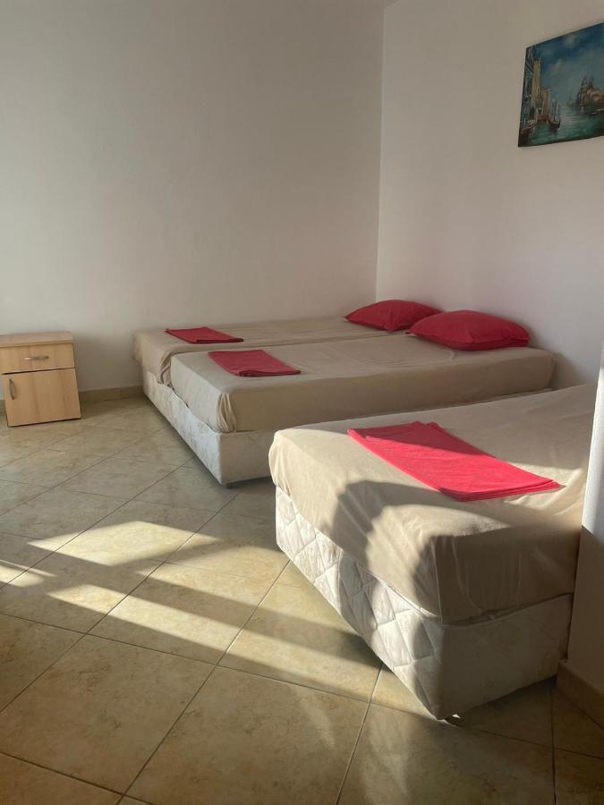 Apartmani Agovic Улцинь Экстерьер фото
