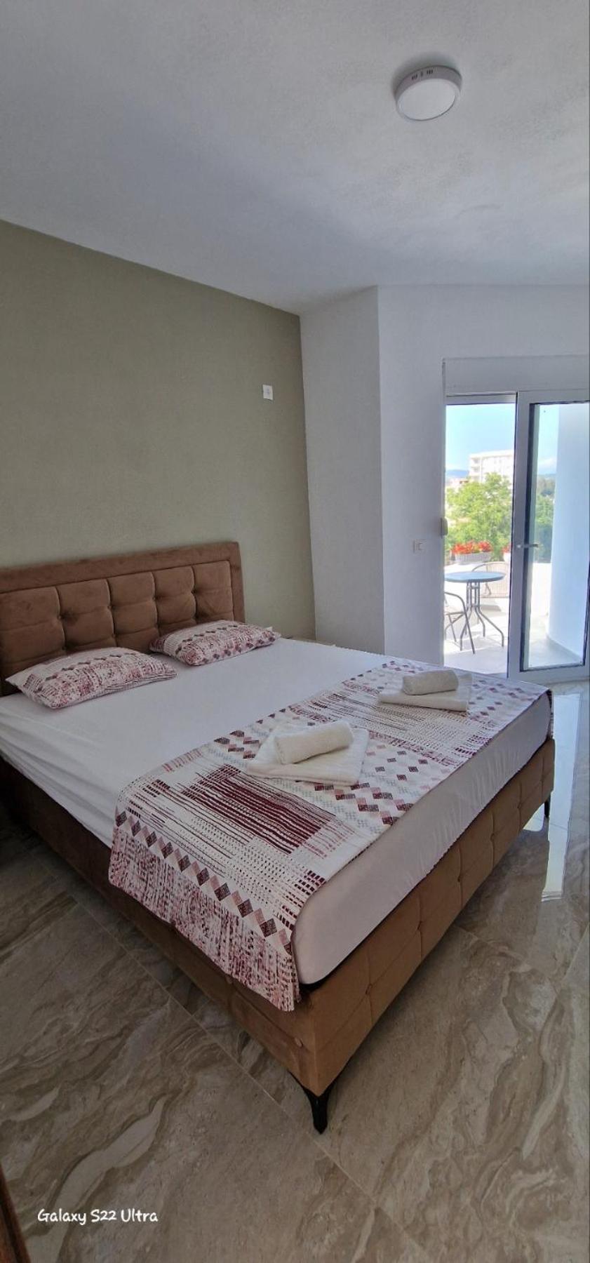 Apartmani Agovic Улцинь Экстерьер фото