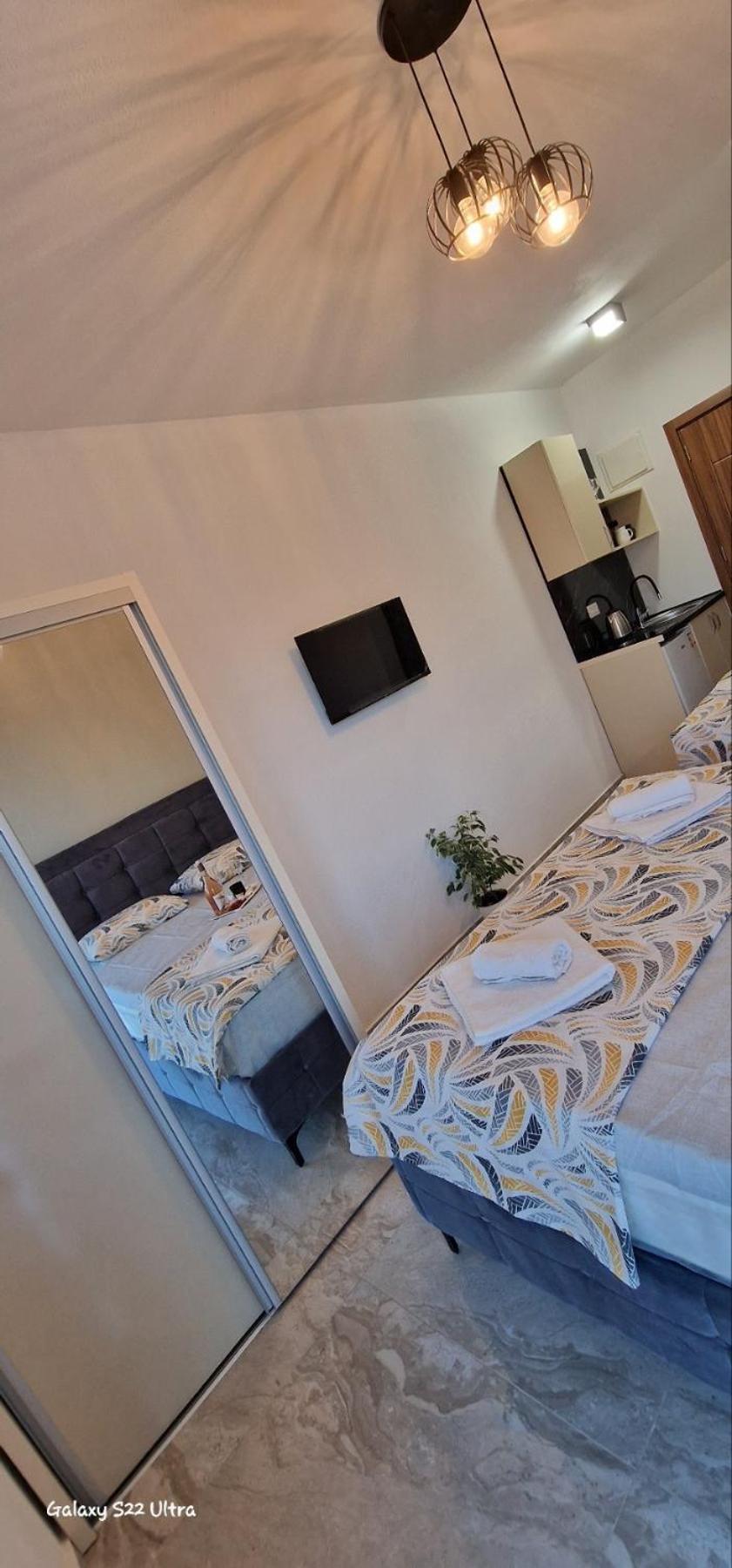 Apartmani Agovic Улцинь Экстерьер фото