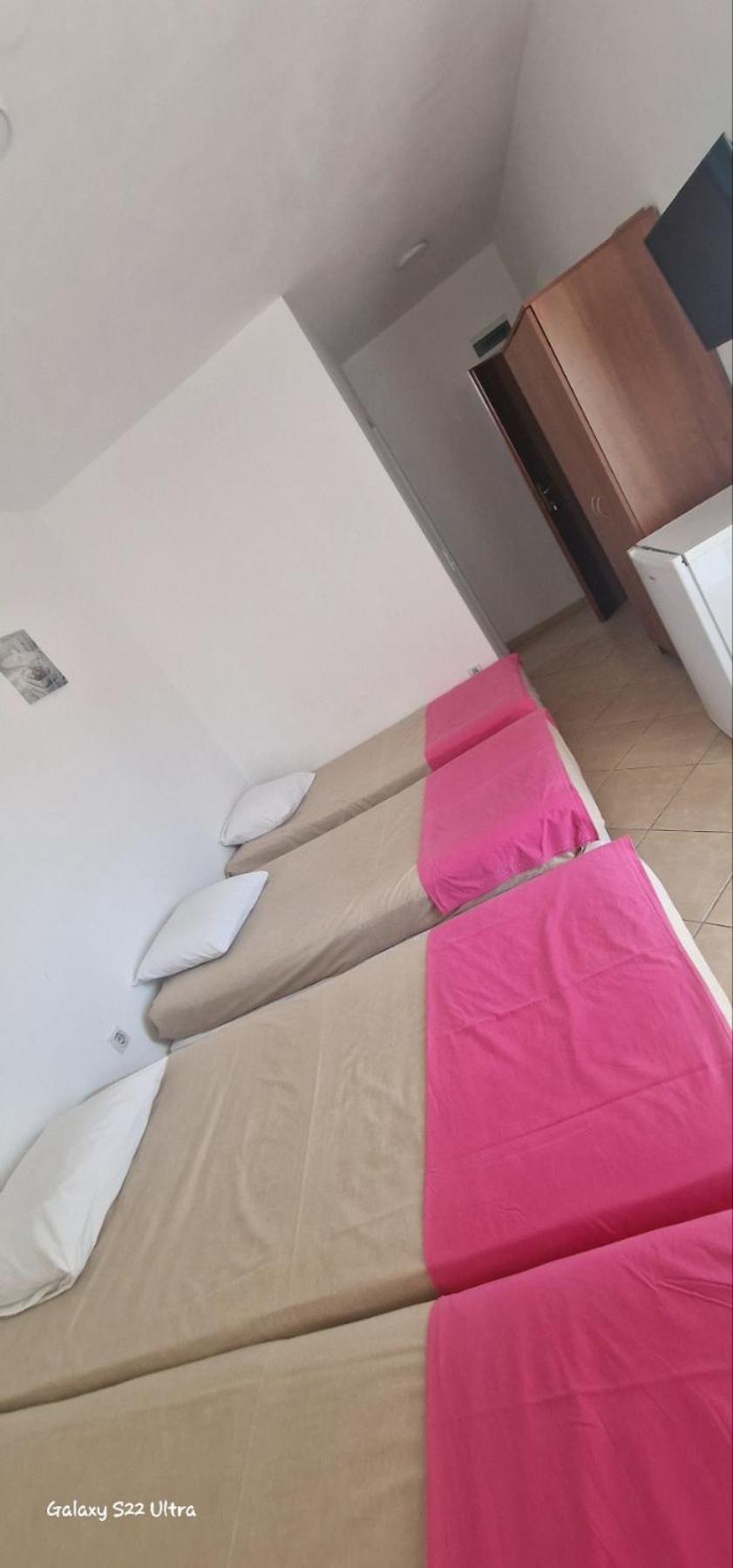 Apartmani Agovic Улцинь Экстерьер фото